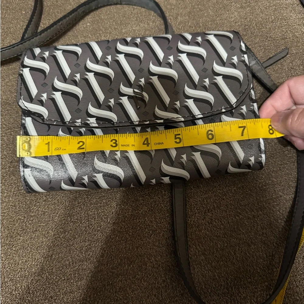 Simply Vera Vera Wang SV Logo Crossbody Wallet Clutch Brown Multi EUC - Picture 6 of 7